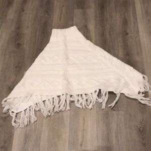 New white knit cape wrap